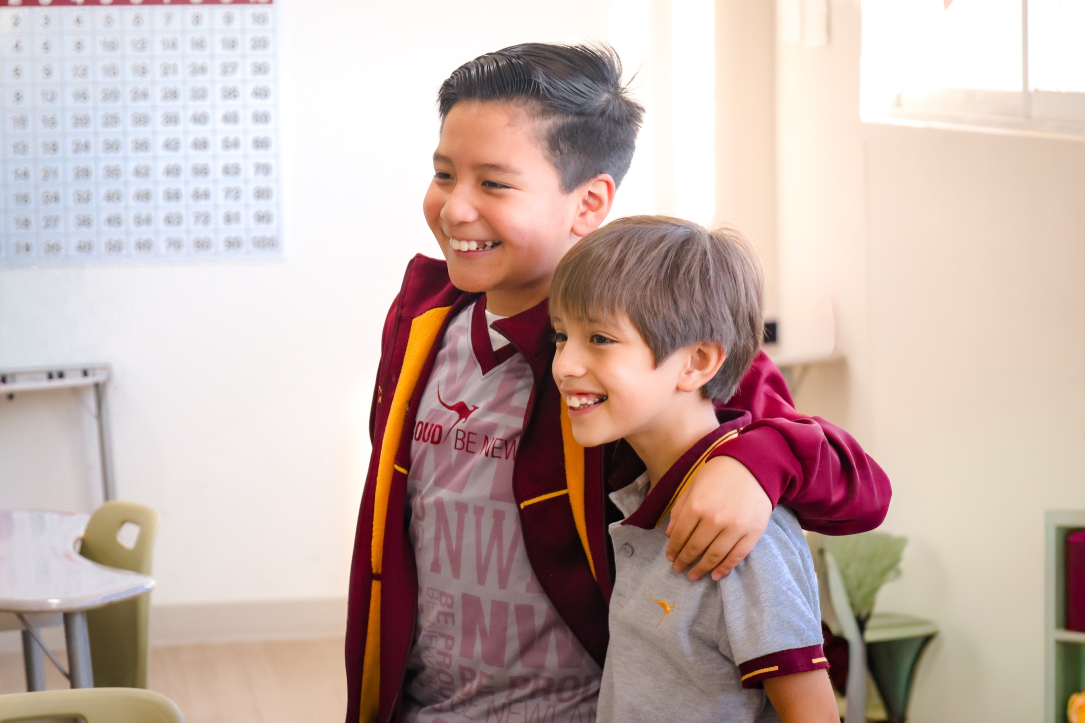 Newland Elementary students working together in Zibatá classroom